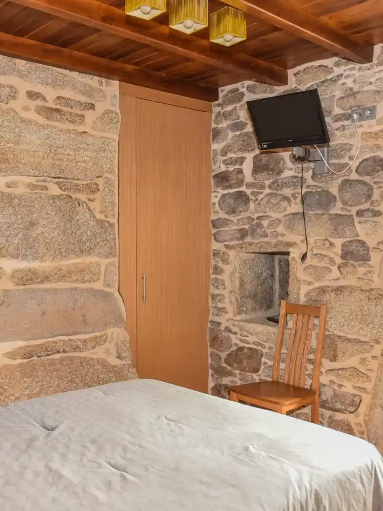 Habitacion individual pension rural as pias dumbria